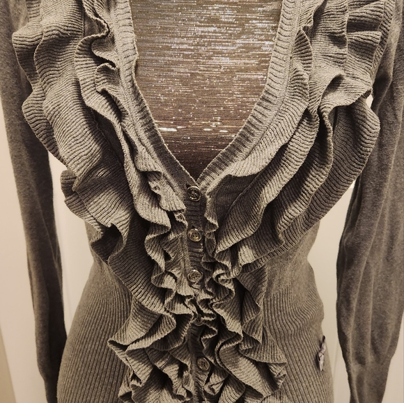 Small fitted sweater - Picture 5 of 8